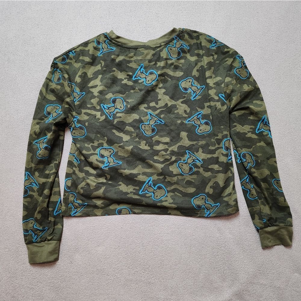 Peanuts Snoopy Tee Women’s S Long Sleeve Green Camo Print Soft Lounge Top